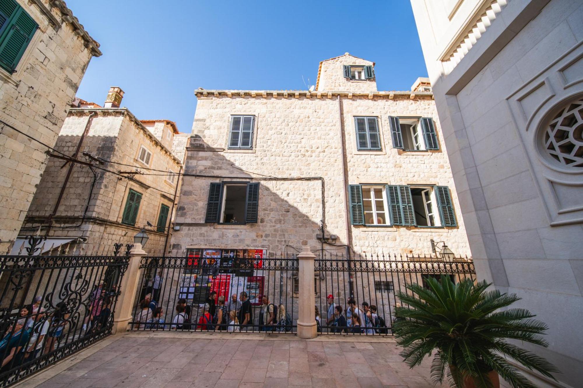 Sunce Palace Apartments With Free Offsite Parking Dubrovnik Eksteriør bilde