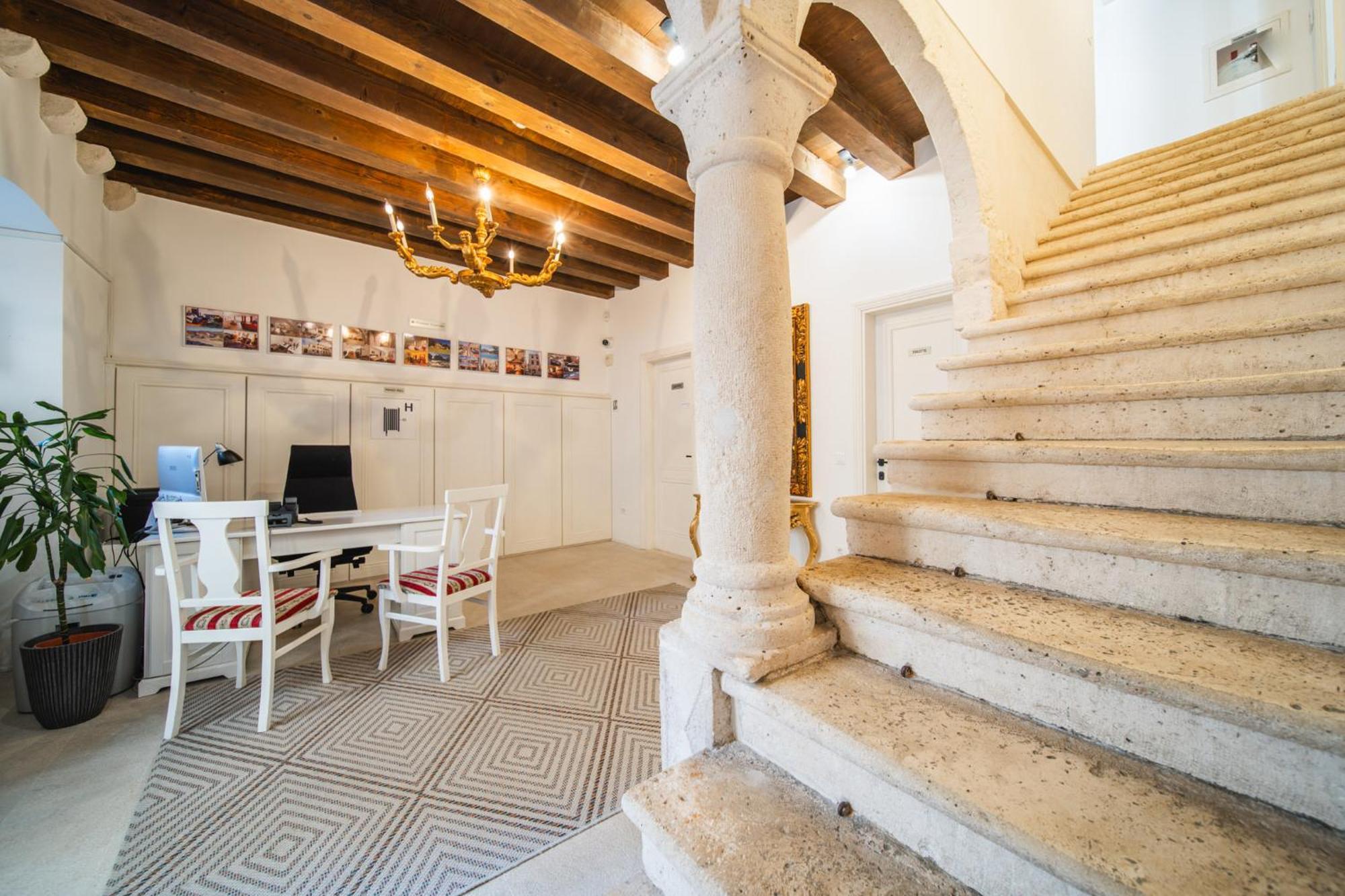 Sunce Palace Apartments With Free Offsite Parking Dubrovnik Eksteriør bilde